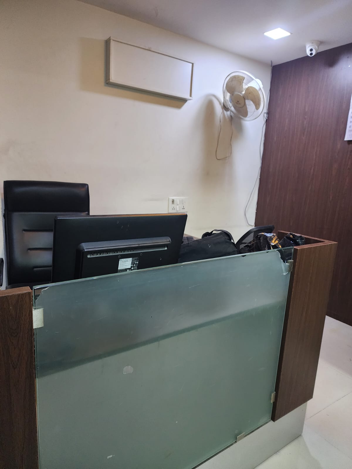 Office 1231 Sq. Ft. Commercial Office for Rent in Science City Ahmedabad - Media 10