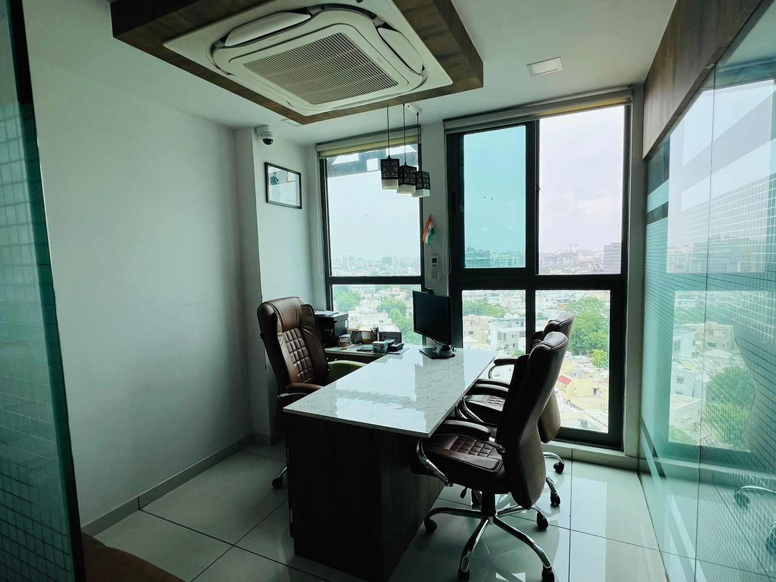 Office 760 Sq. Ft. Commercial Office for Rent in Sindhu Bhavan Road Ahmedabad - Media 5