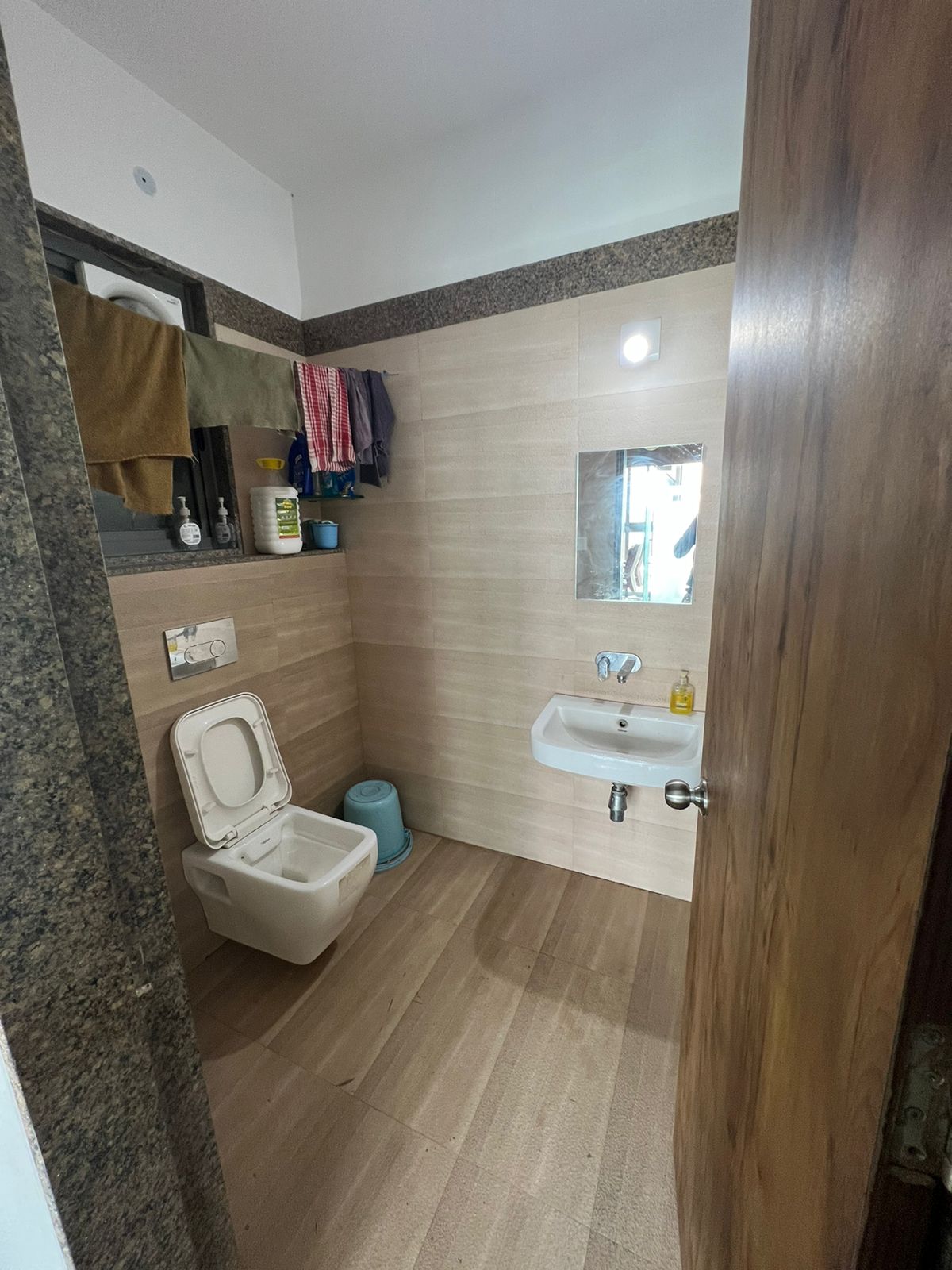 Office 760 Sq. Ft. Commercial Office for Rent in Sindhu Bhavan Road Ahmedabad - Media 10