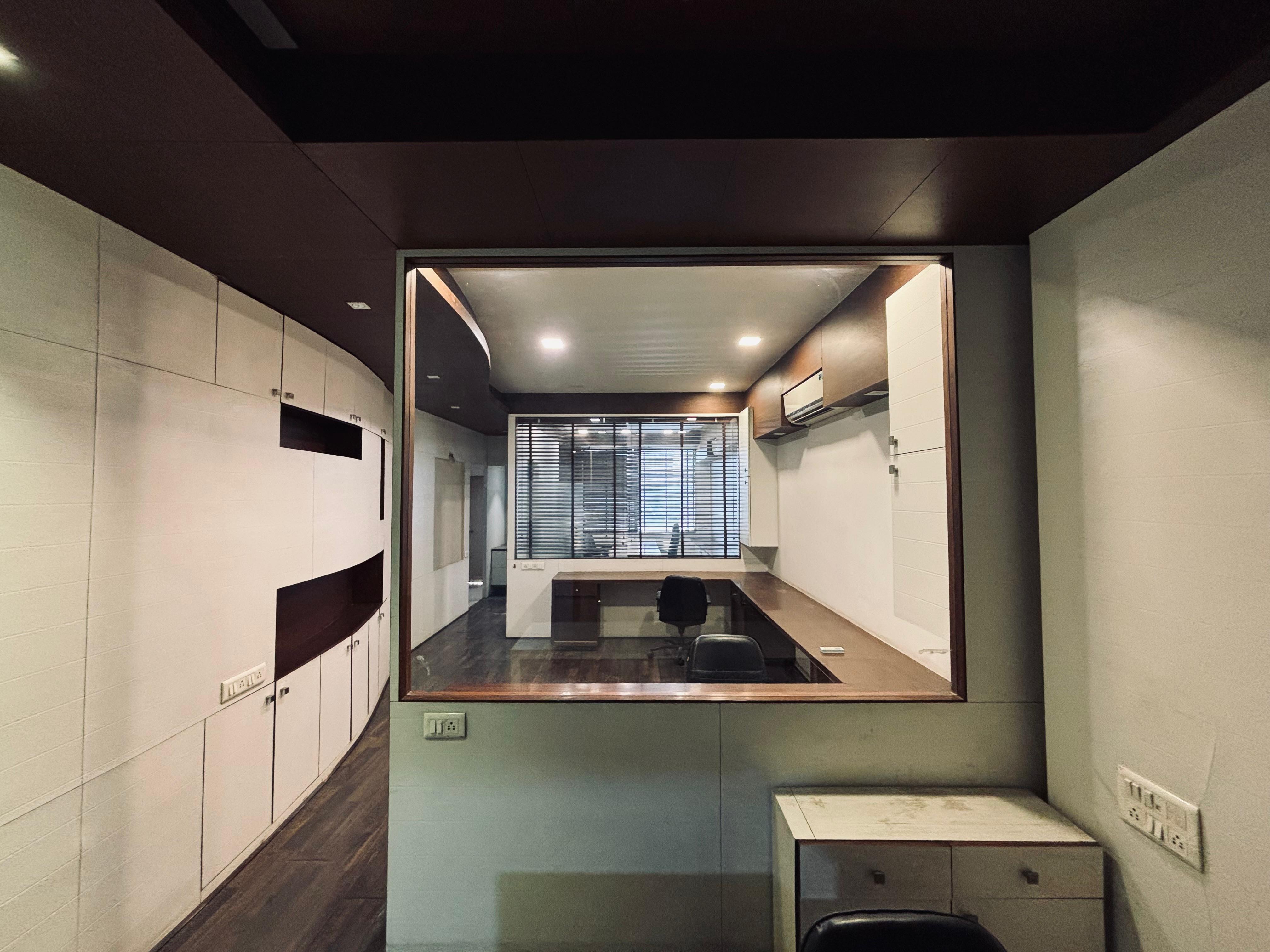 Office 930 Sq. Ft. Commercial Office for Rent in Sola Ahmedabad - Media 9