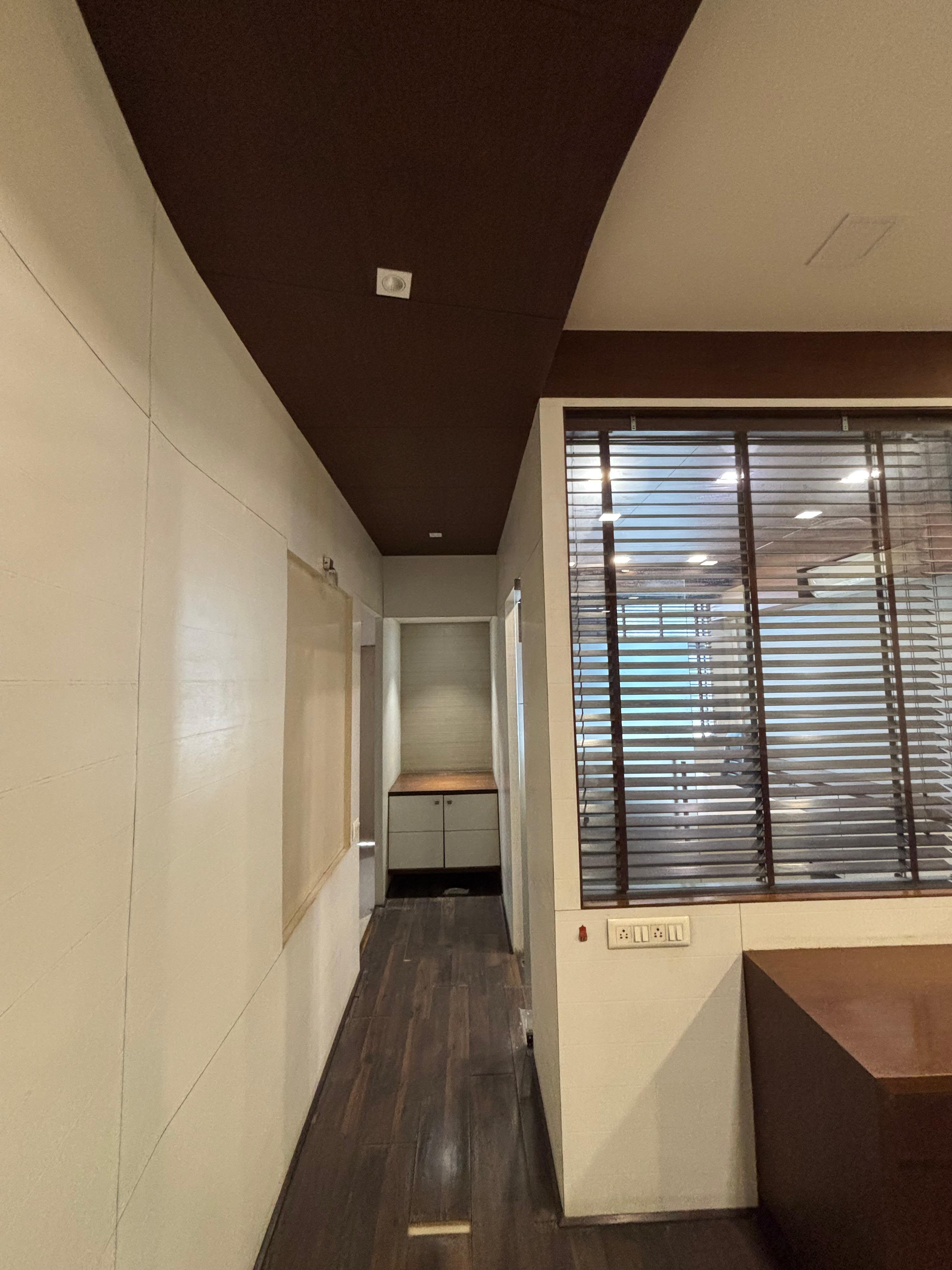 Office 930 Sq. Ft. Commercial Office for Rent in Sola Ahmedabad - Media 10