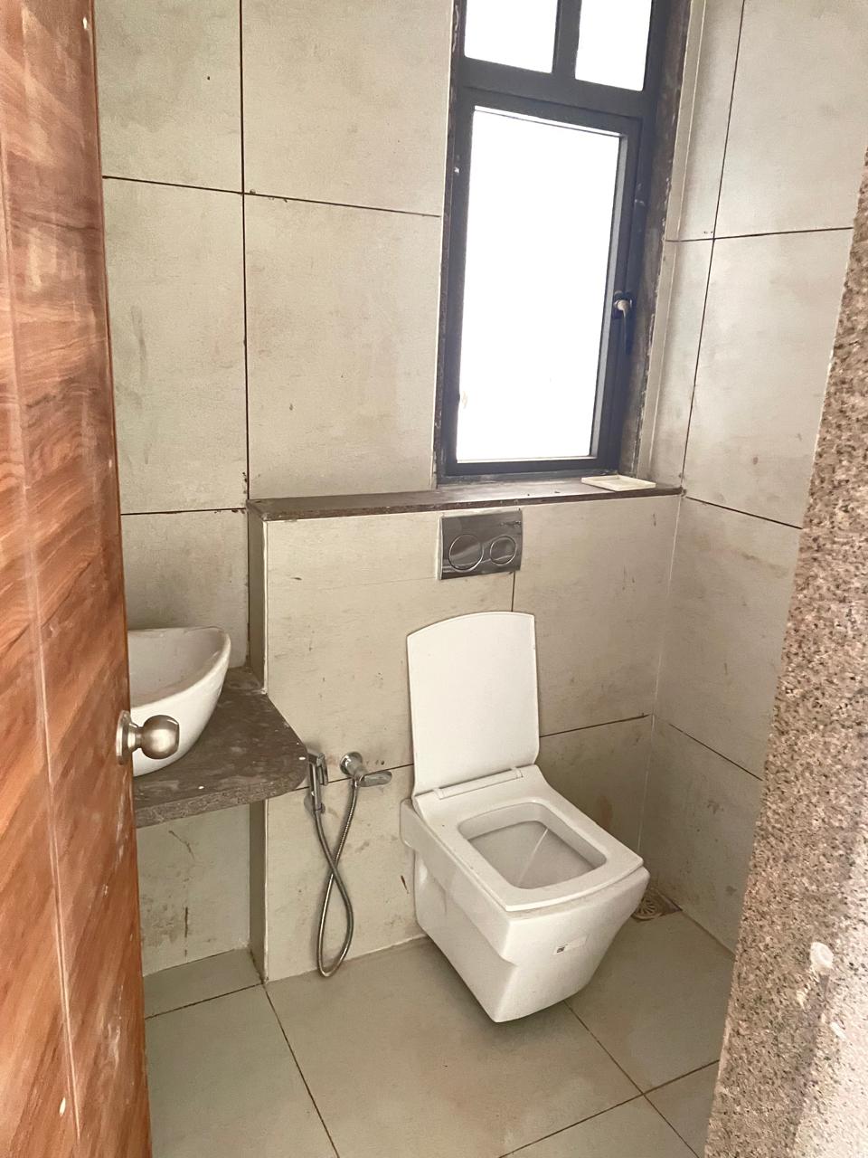 Showroom 960 Sq. Ft. Showroom First Floor for Rent in Gota Ahmedabad - Media 2