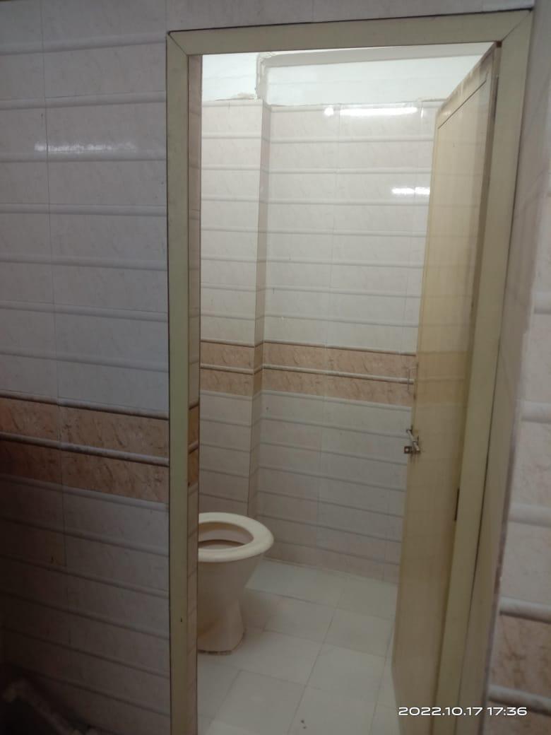 Showroom 1700 Sq. Ft. Showroom First Floor for Sale in Satellite Ahmedabad - Media 2