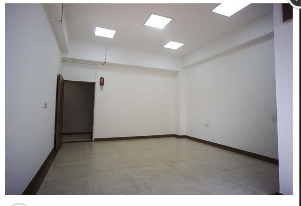 Office 625 Sq. Ft. Commercial Office for Sale in Thaltej Ahmedabad - Media 3