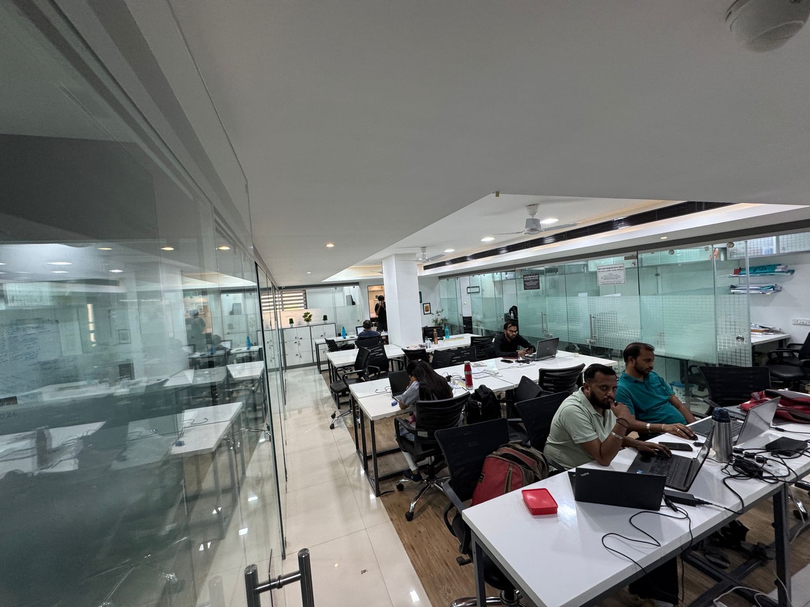 Office 2280 Sq. Ft. Commercial Office for Sale in Satellite Ahmedabad - Media 18