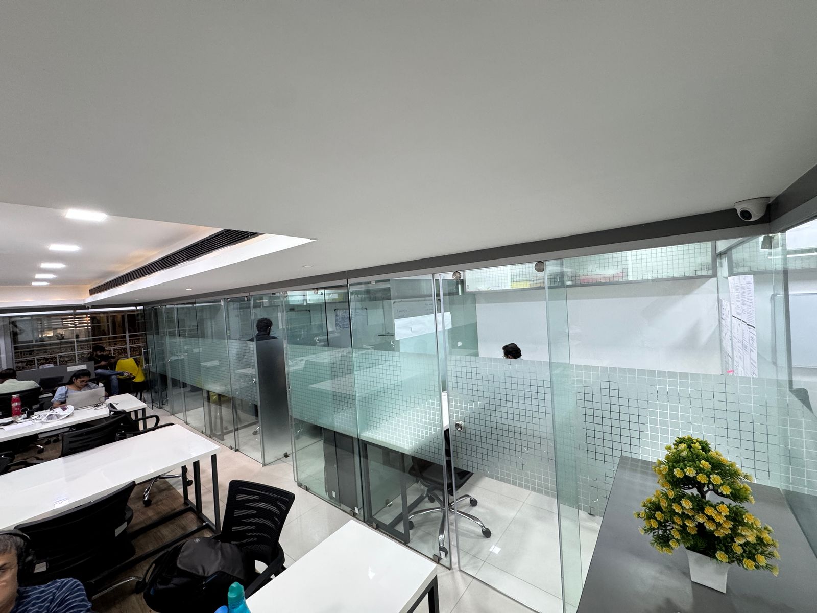 Office 2280 Sq. Ft. Commercial Office for Sale in Satellite Ahmedabad - Media 7