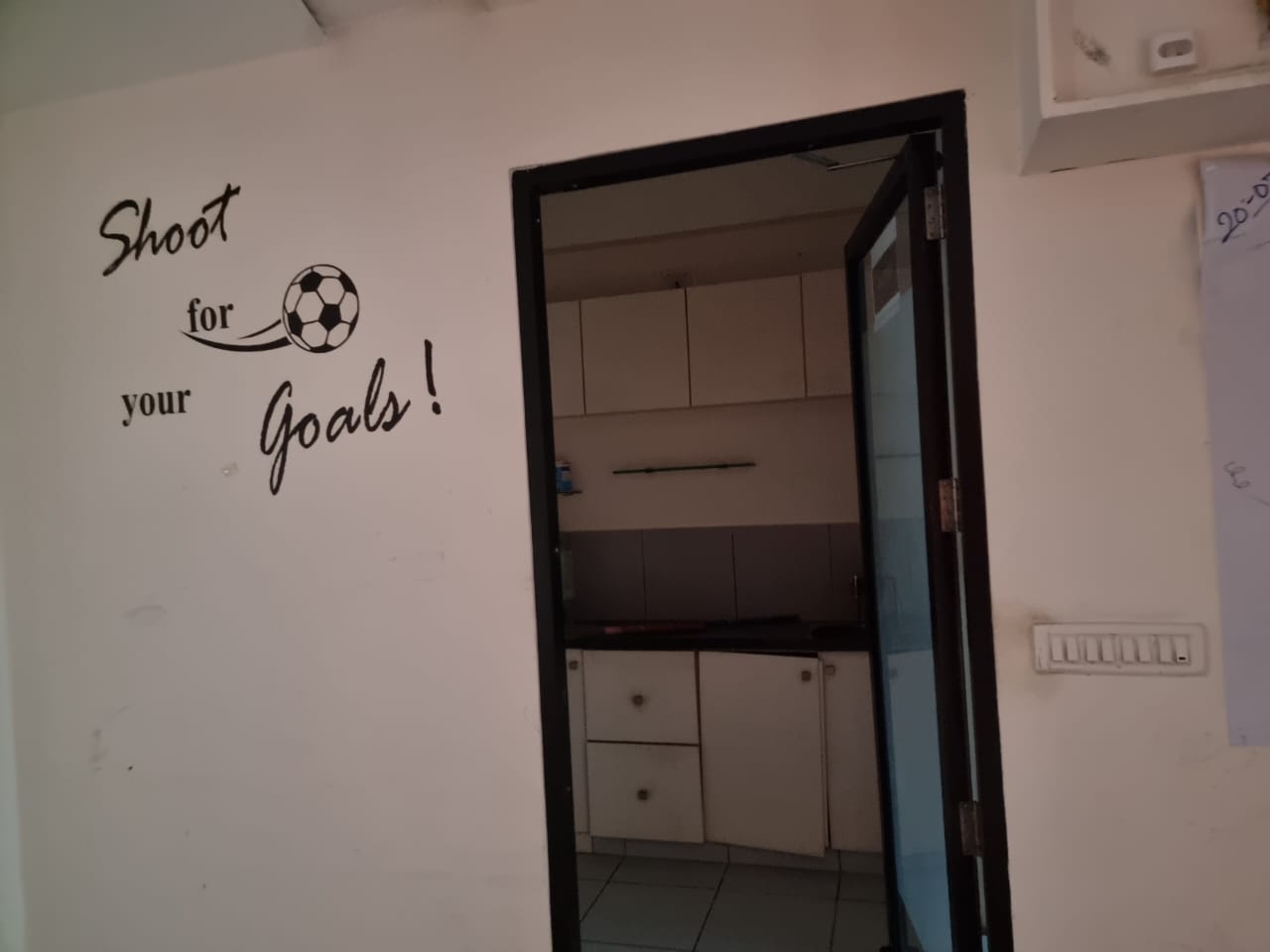 Office 709 Sq. Ft. Commercial Office for Rent in Prahladnagar Ahmedabad - Media 9