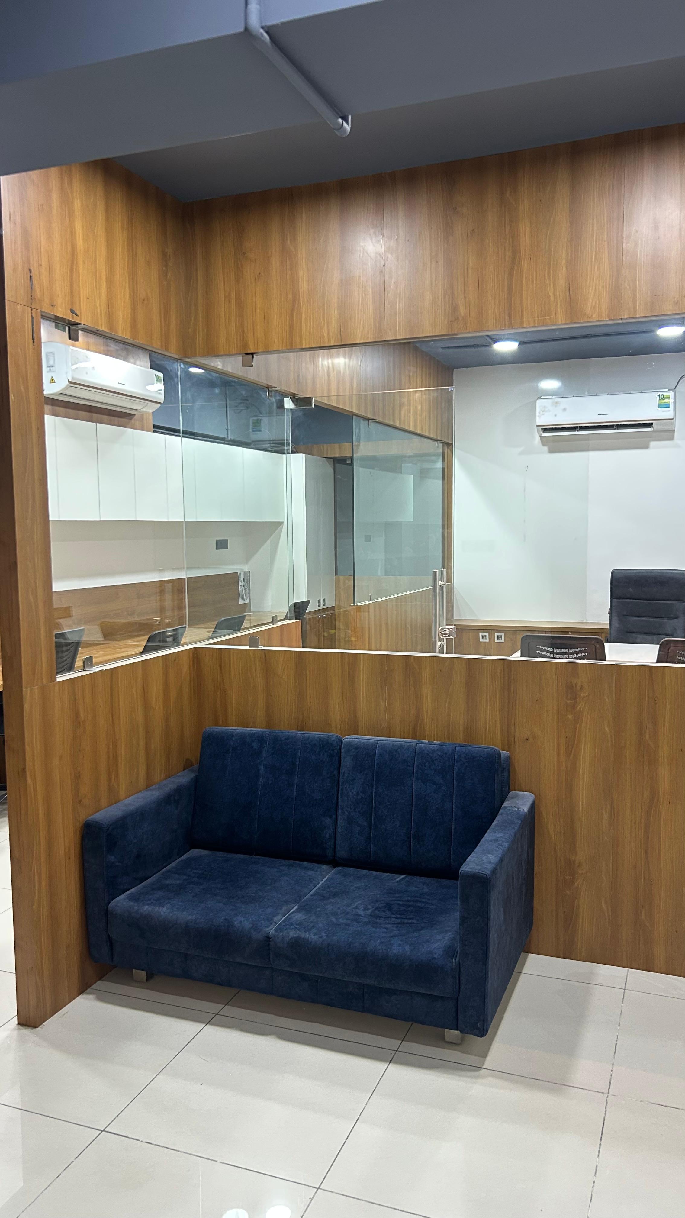 Office 1133 Sq. Ft. Commercial Office for Rent in Science City Ahmedabad - Media 3