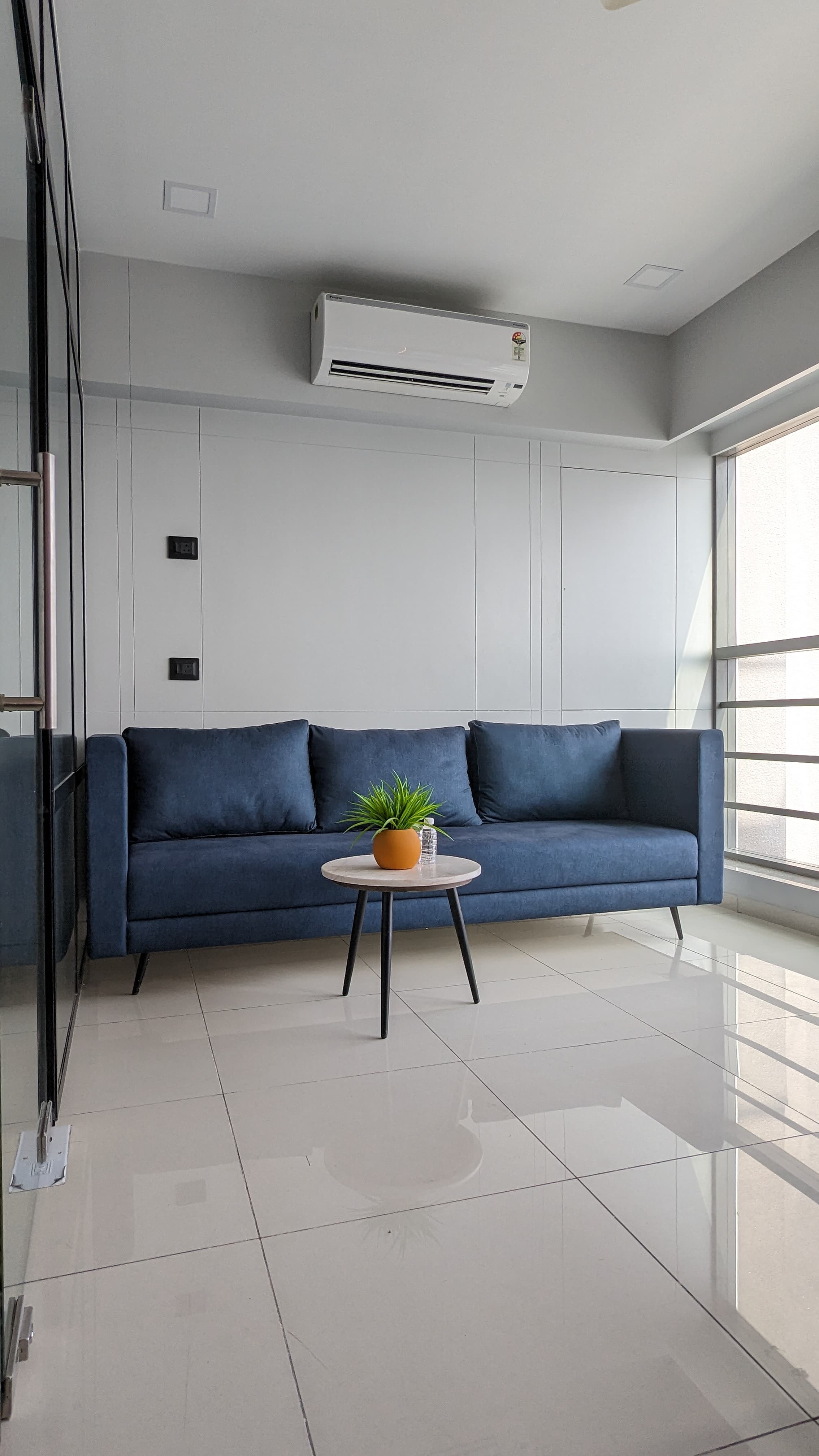 Office 638 Sq. Ft. Commercial Office for Rent in Science City Ahmedabad - Media 9