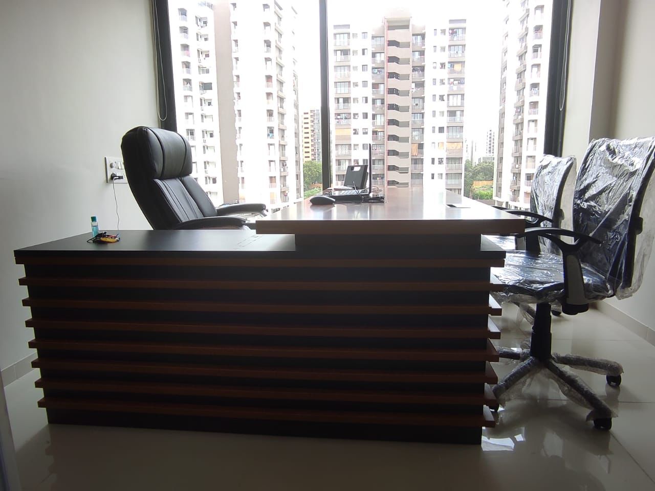 Office 415 Sq. Ft. Commercial Office for Sale in South Bopal Ahmedabad - Media 2