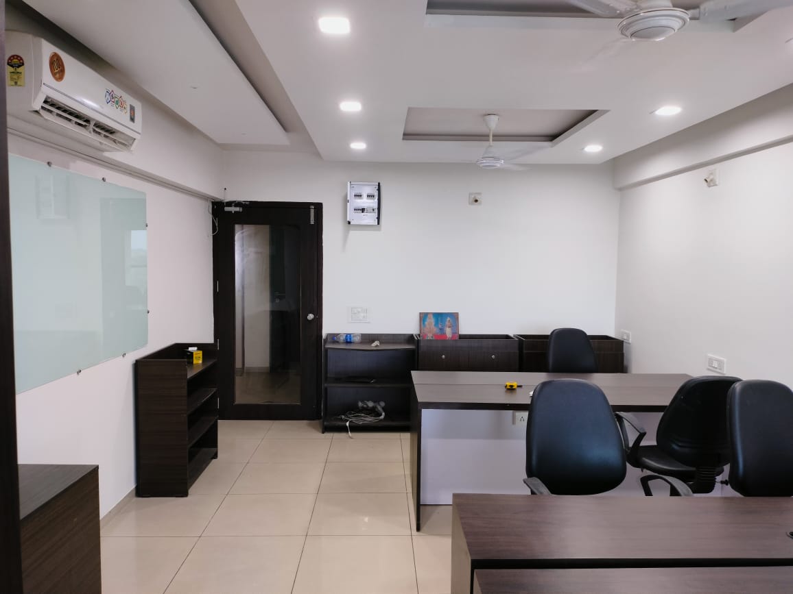 Office 682 Sq. Ft. Commercial Office for Rent in Zydus Road Ahmedabad - Media 6