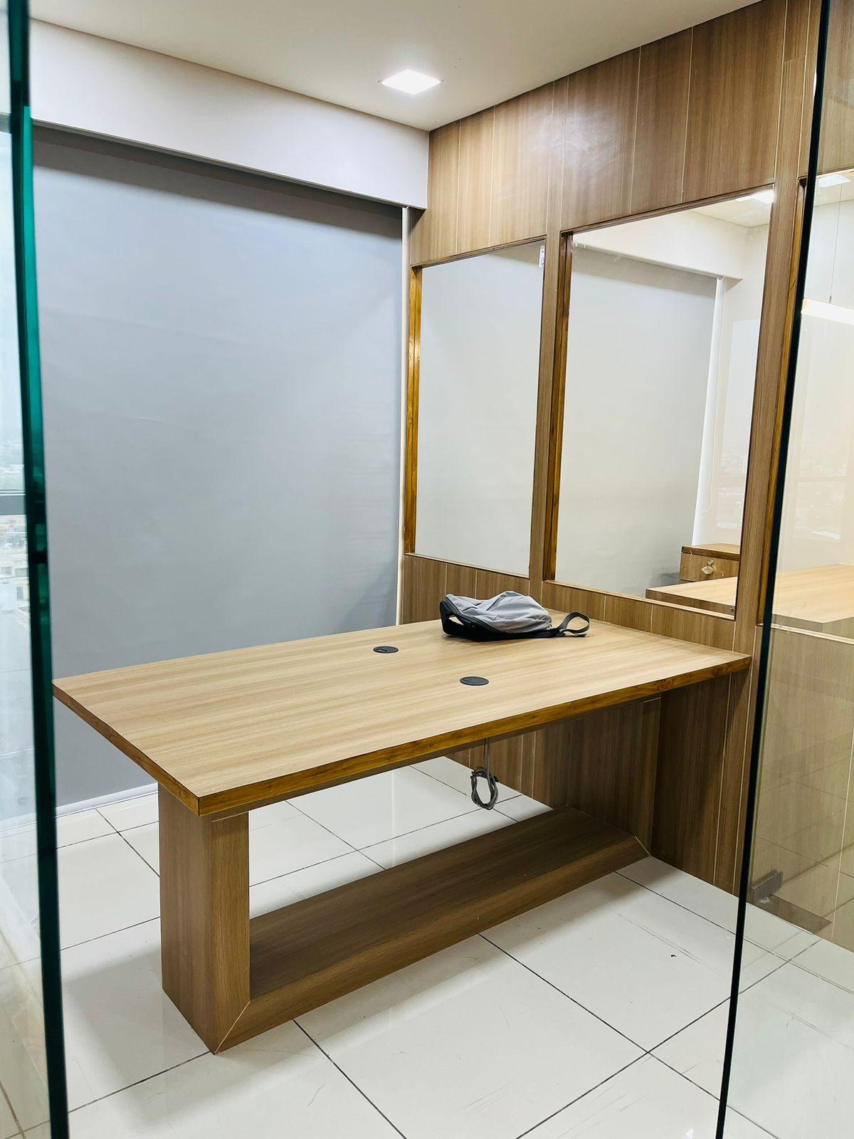 Office 780 Sq. Ft. Commercial Office for Rent in Sg Highway Ahmedabad - Media 5