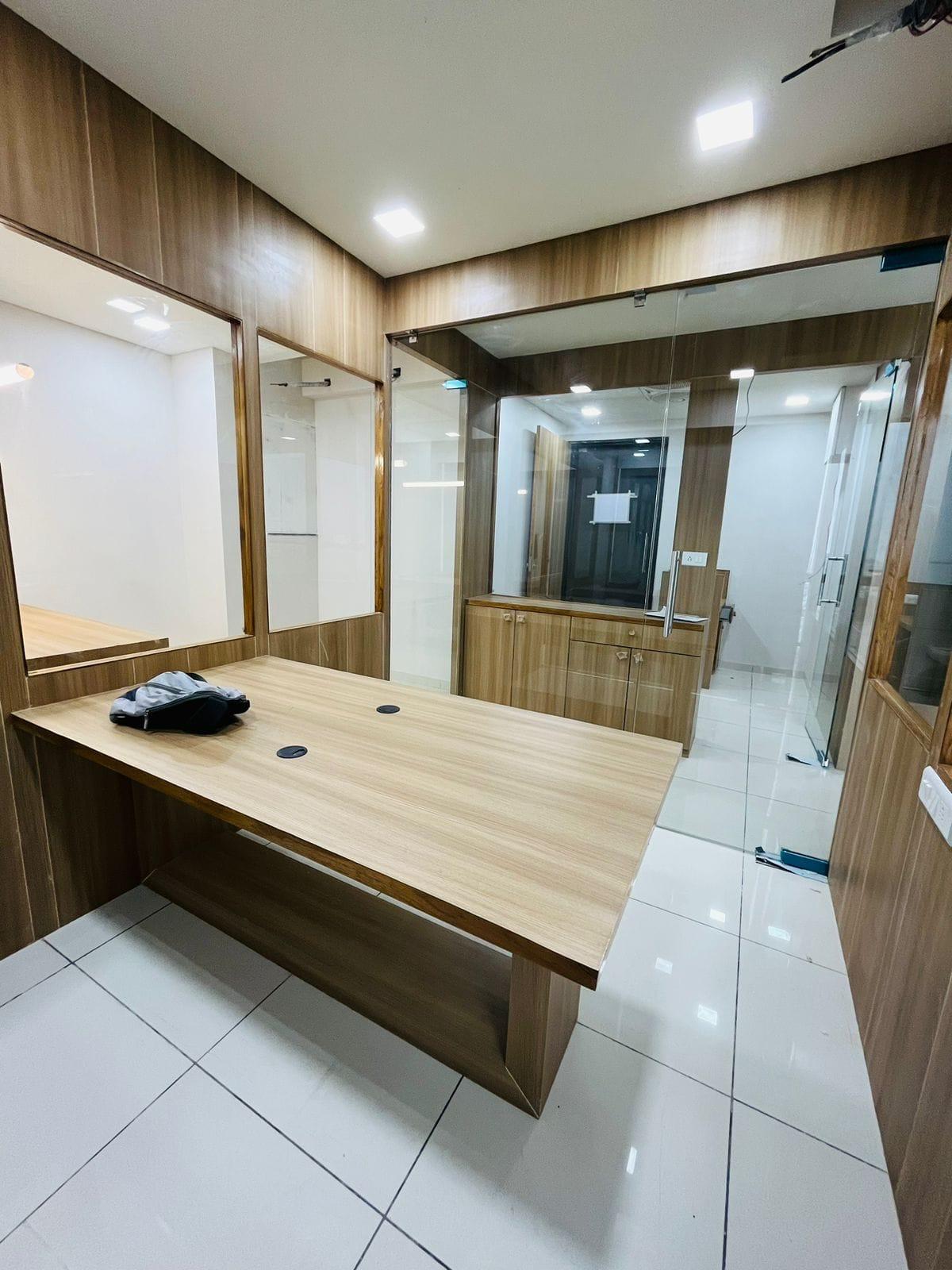 Office 780 Sq. Ft. Commercial Office for Rent in Sg Highway Ahmedabad - Media 6