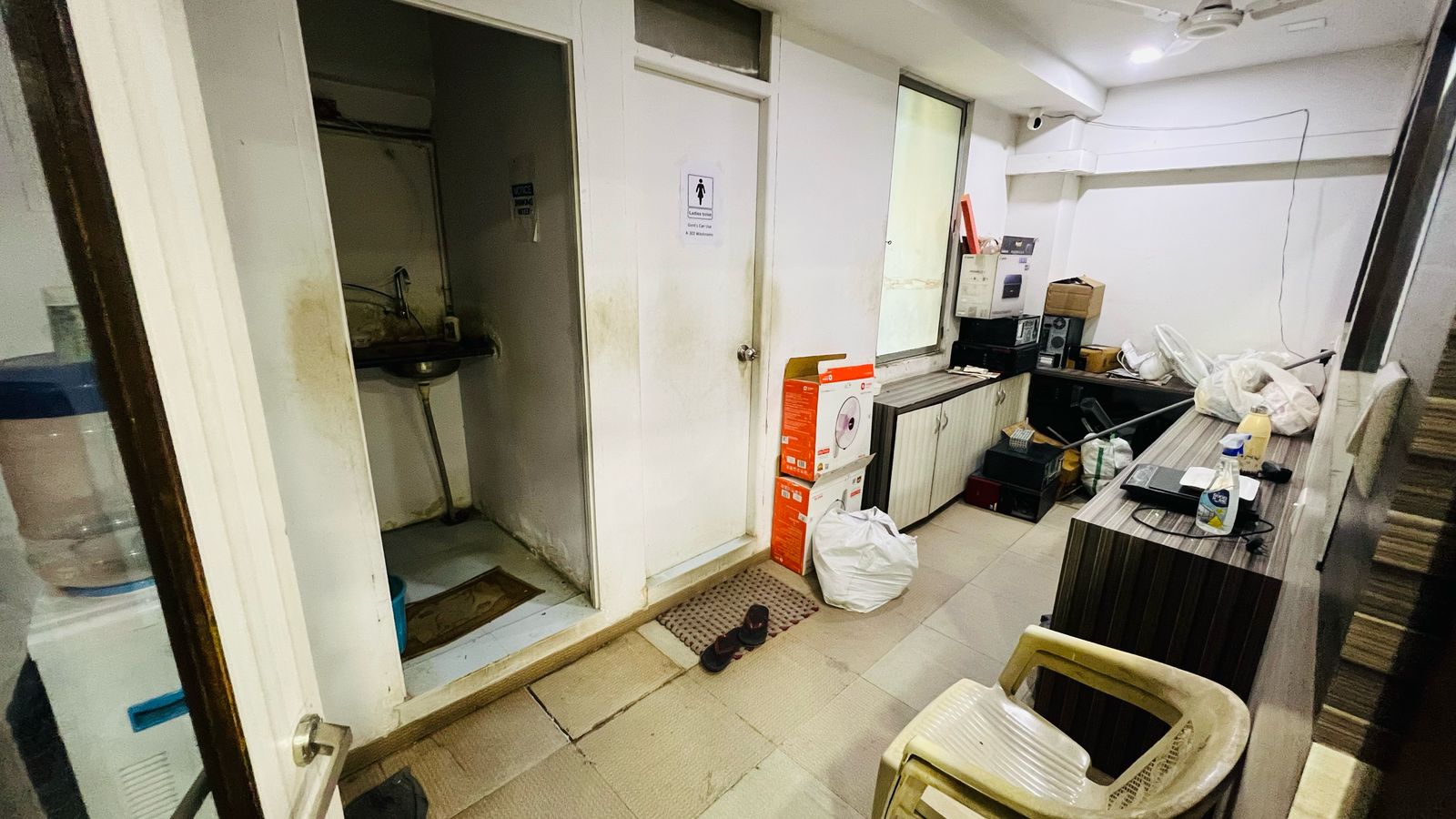 Office 1175 Sq. Ft. Commercial Office for Sale in Prahladnagar Ahmedabad - Media 6