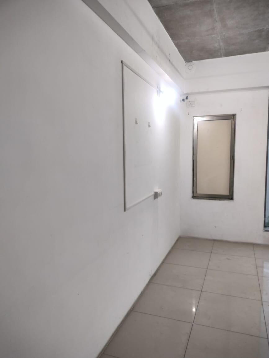 Office 530 Sq. Ft. Commercial Office for Sale in Prahladnagar Ahmedabad - Media 4