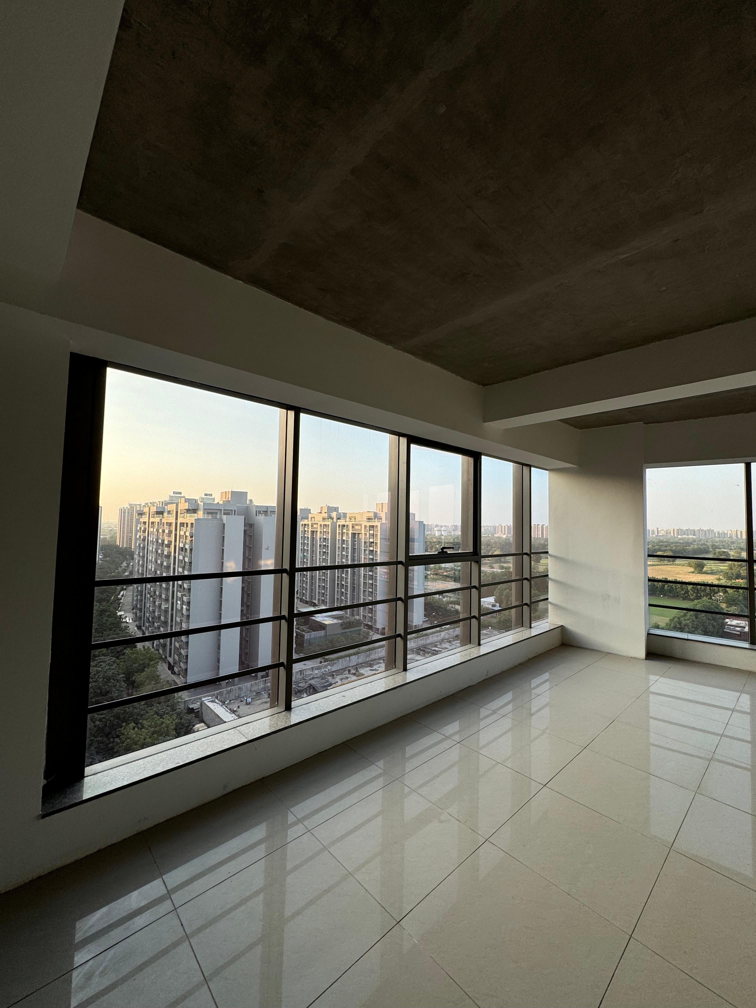 Office 1637 Sq. Ft. Commercial Office for Rent in Sp Ring Road Ahmedabad - Media 18