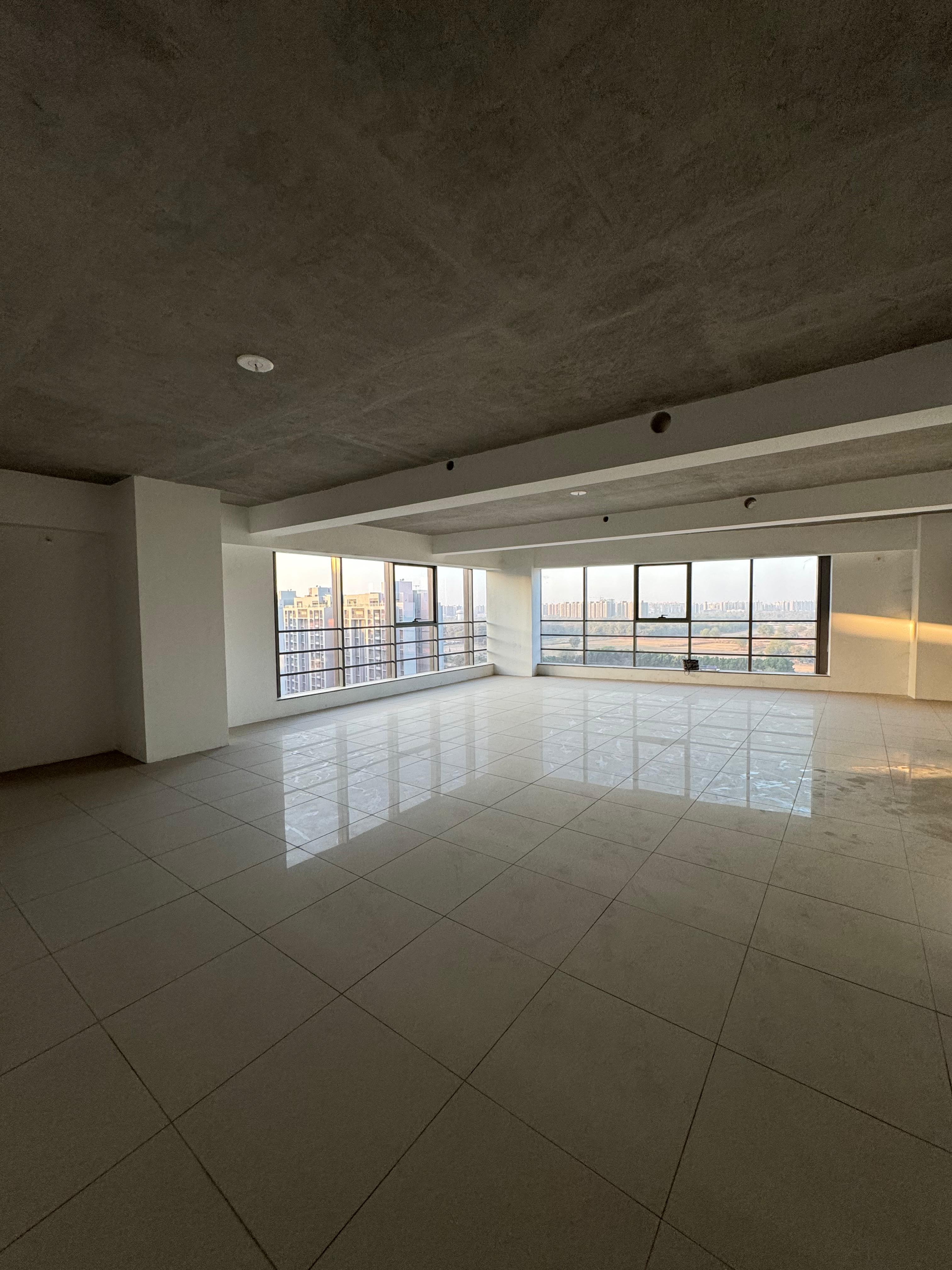 Office 1637 Sq. Ft. Commercial Office for Rent in Sp Ring Road Ahmedabad - Media 4