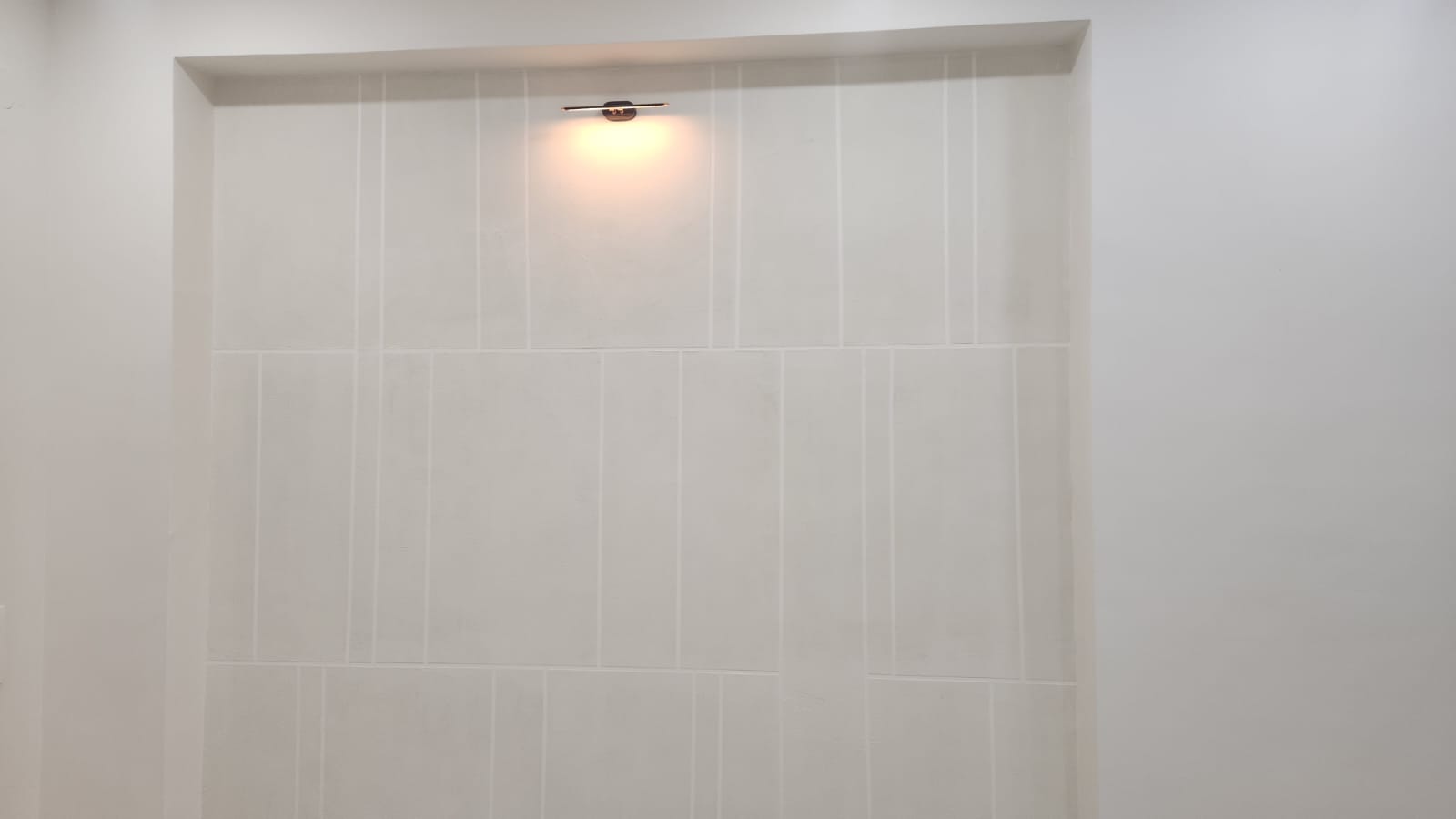 Office 375 Sq. Ft. Commercial Office for Rent in Prahladnagar Ahmedabad - Media 3
