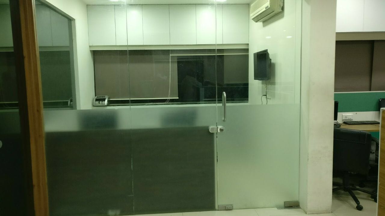 Office 1600 Sq. Ft. Commercial Office for Rent in Drive In Road Ahmedabad - Media 4