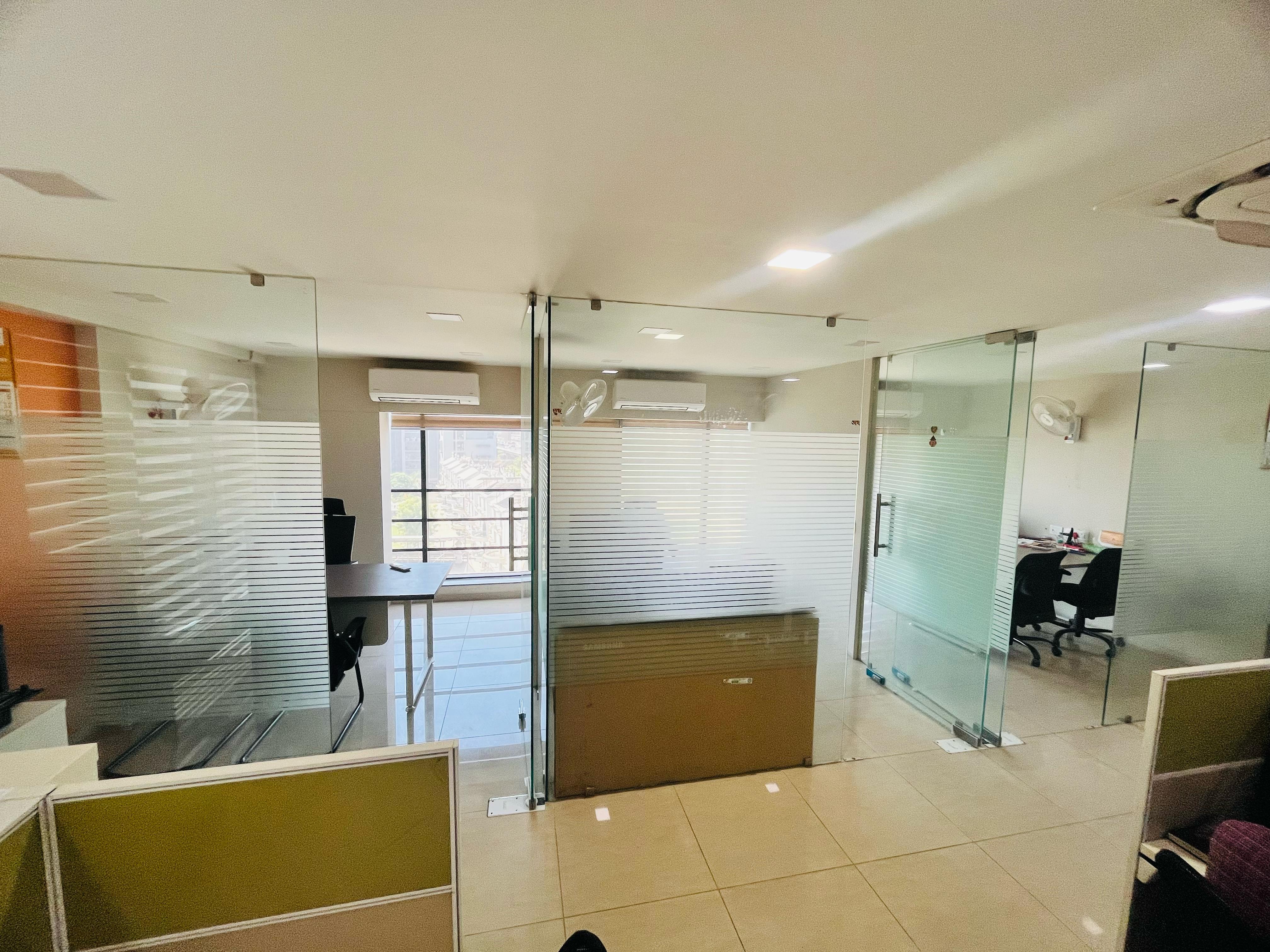 Office 1357 Sq. Ft. Commercial Office for Sale in Sp Ring Road Ahmedabad - Media 4