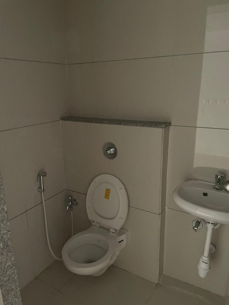 Office 830 Sq. Ft. Commercial Office for Rent in Ashram Road Ahmedabad - Media 2