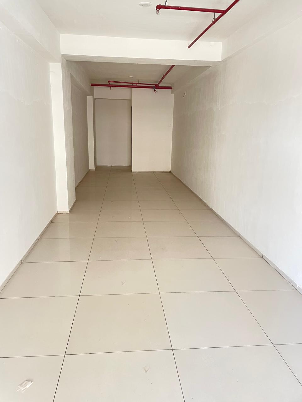 Showroom 1050 Sq. Ft. Showroom Second Floor for Rent in Gota Ahmedabad - Media 3