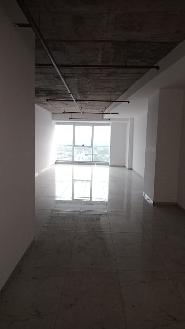 Office 1429 Sq. Ft. Commercial Office for Rent in Sindhu Bhavan Road Ahmedabad - Media 8