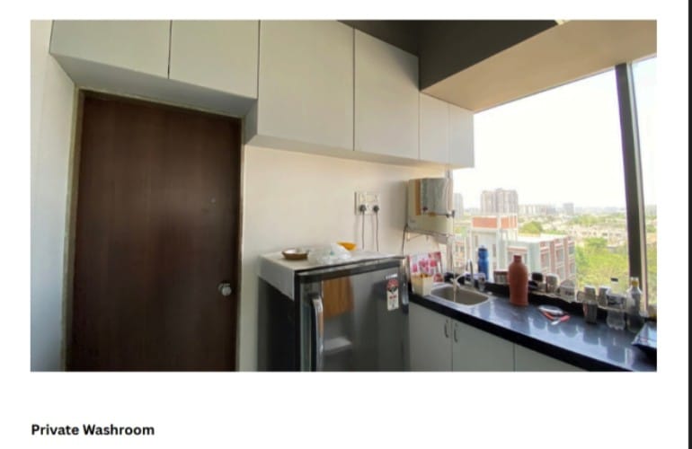 Office 1318 Sq. Ft. Commercial Office for Rent in Thaltej Ahmedabad - Media 10
