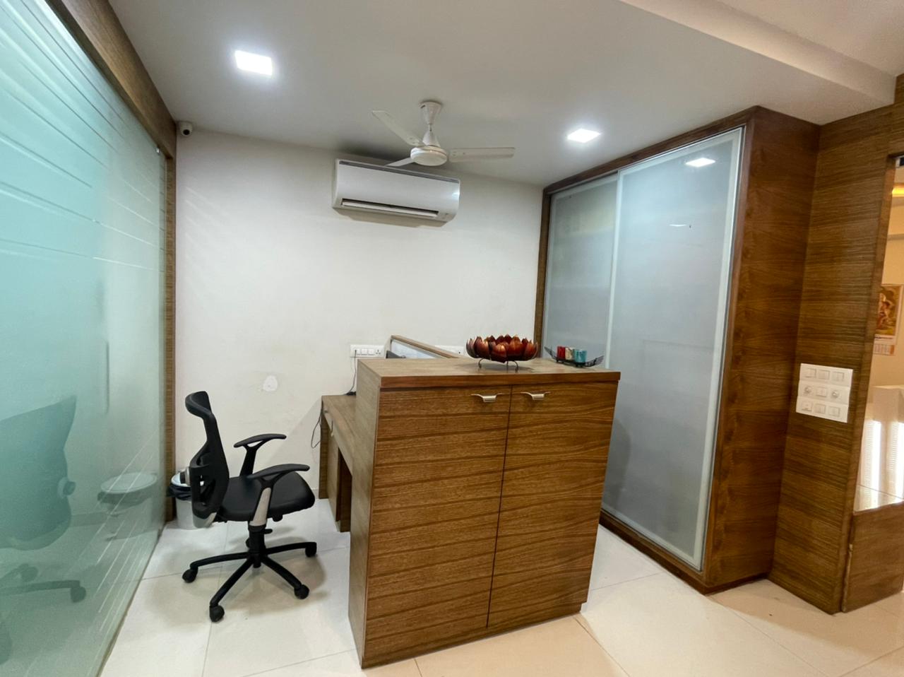Office 1156 Sq. Ft. Commercial Office for Rent in Satellite Ahmedabad - Media 6