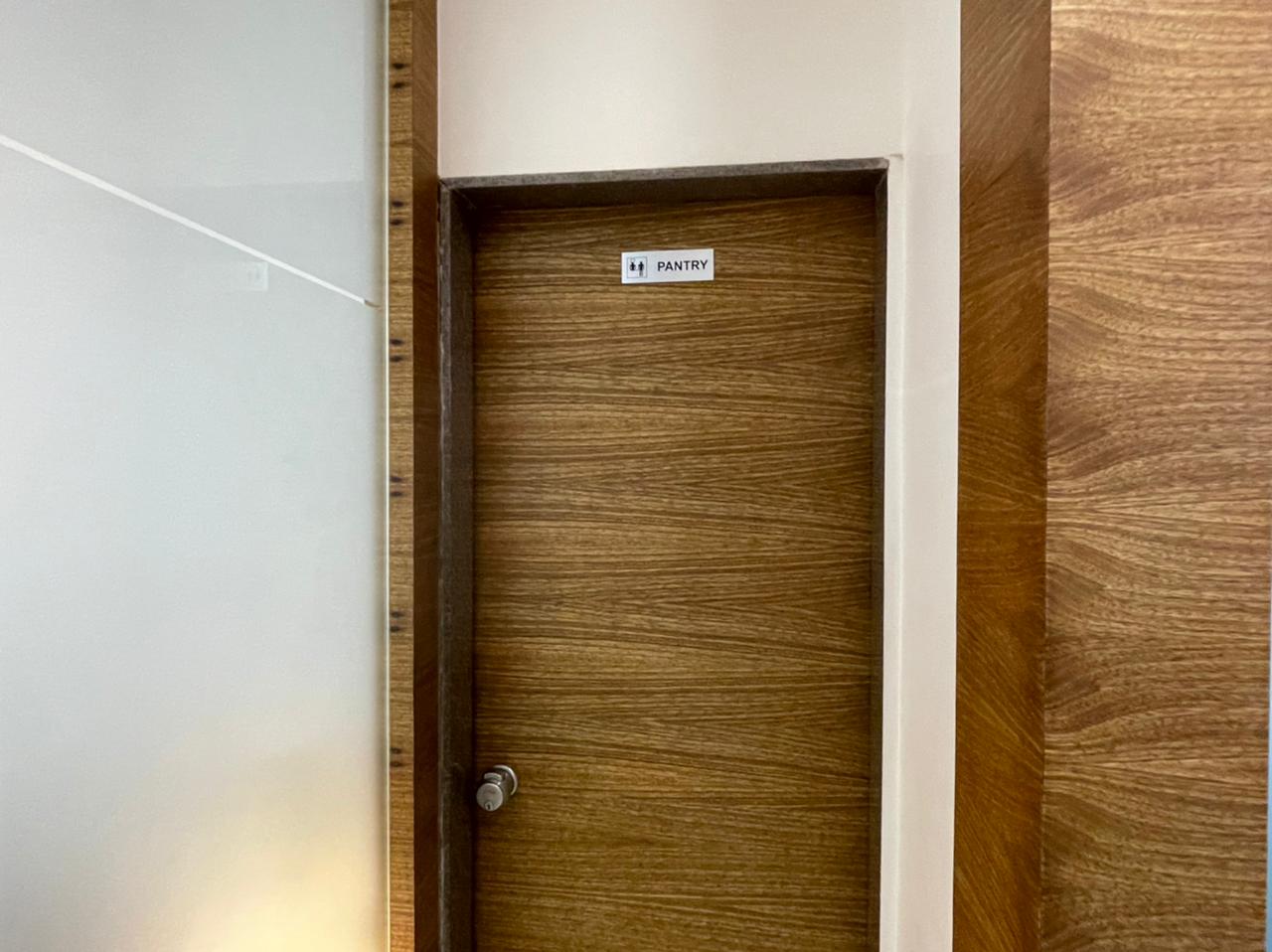 Office 1156 Sq. Ft. Commercial Office for Rent in Satellite Ahmedabad - Media 2