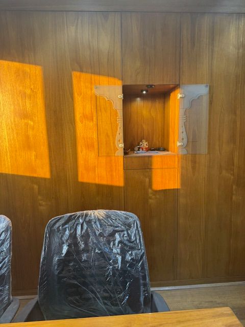 Office 1300 Sq. Ft. Commercial Office for Rent in Rajpath Rangoli Road Ahmedabad - Media 8