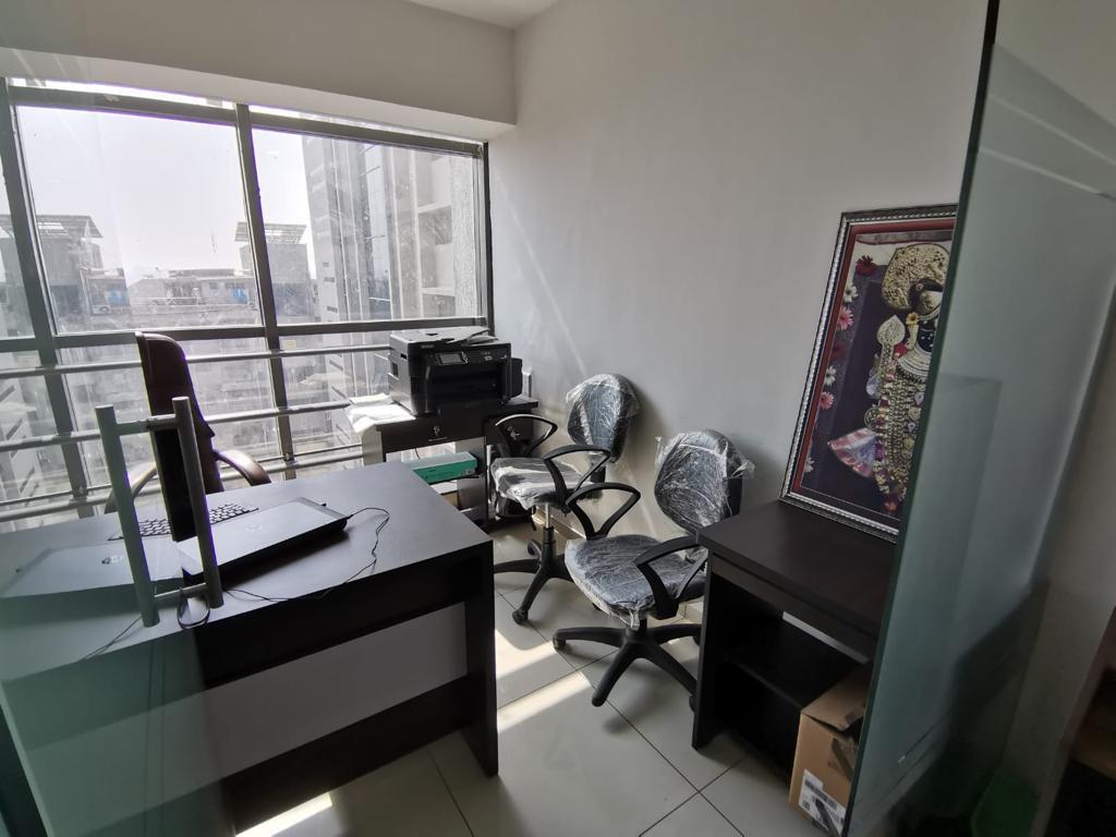 Office 680 Sq. Ft. Commercial Office for Rent in Science City Ahmedabad - Media 10