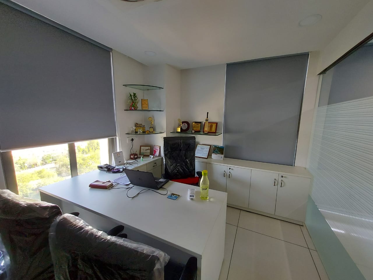 Office 1556 Sq. Ft. Commercial Office for Rent in Vastrapur Ahmedabad - Media 17