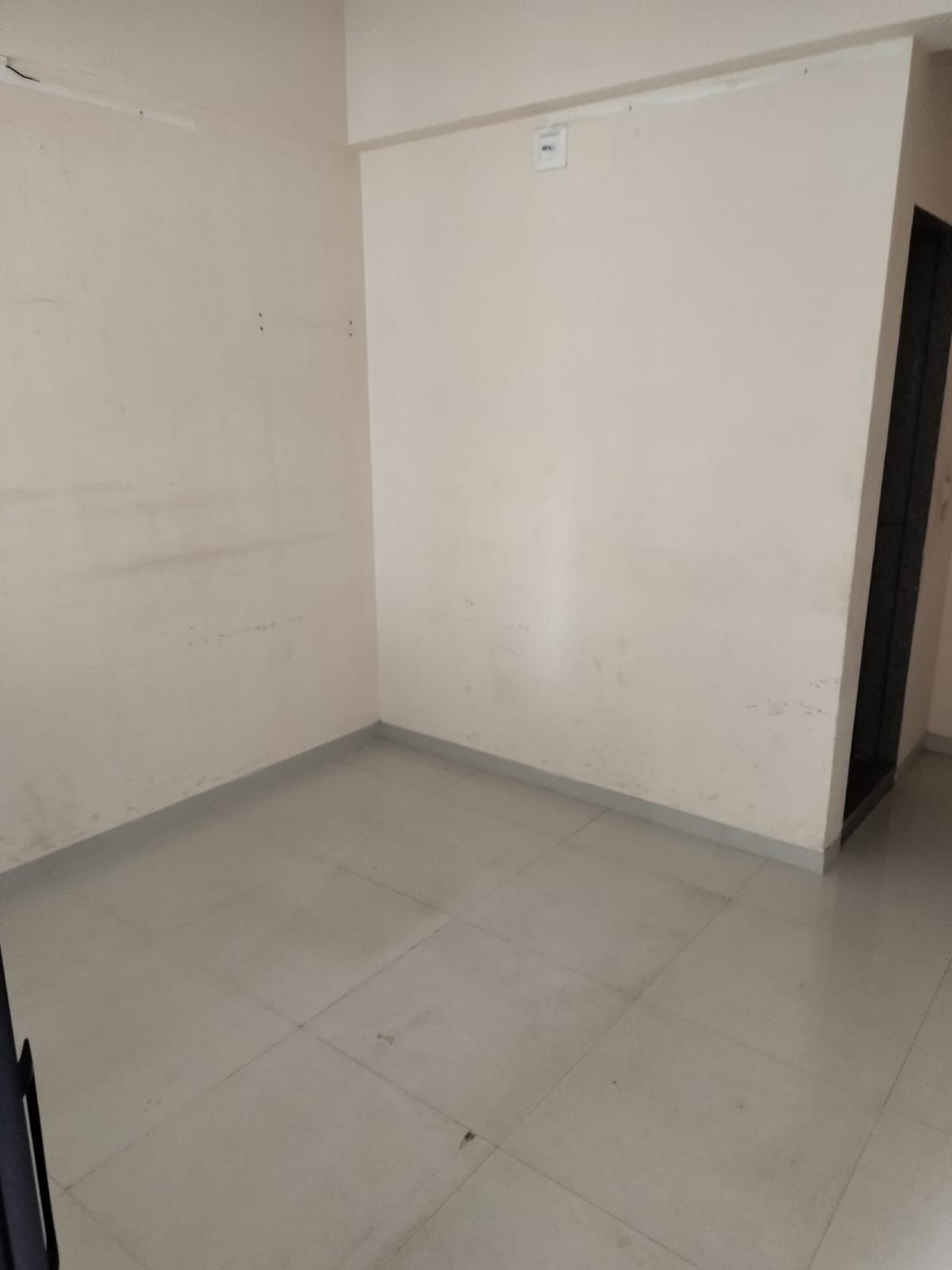 Office 700 Sq. Ft. Commercial Office for Rent in Gota Ahmedabad - Media 4
