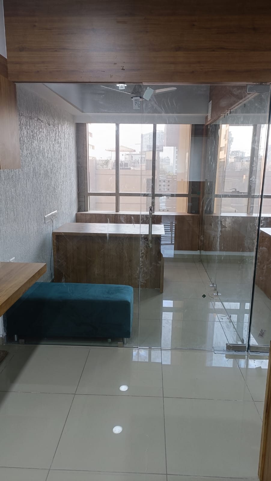 Office 822 Sq. Ft. Commercial Office for Rent in Rajpath Rangoli Road Ahmedabad - Media 6