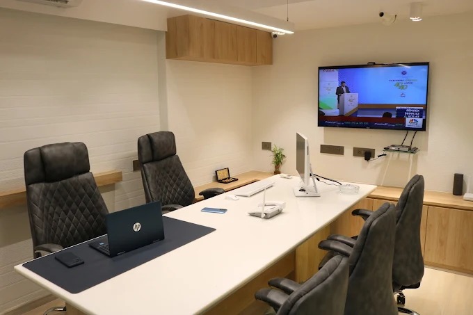 Office 1150 Sq. Ft. Commercial Office for Rent in Science City Ahmedabad - Media 4
