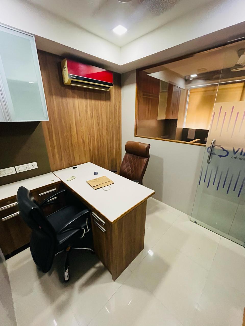 Office 1311 Sq. Ft. Commercial Office for Rent in Science City Ahmedabad - Media 3