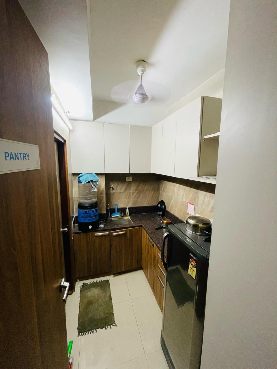 Office 1311 Sq. Ft. Commercial Office for Rent in Science City Ahmedabad - Media 8