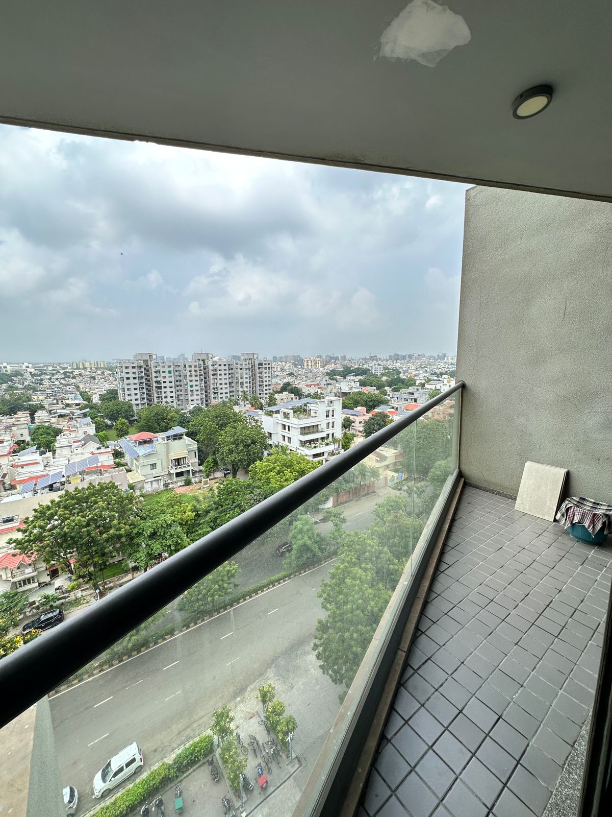 Office 2995 Sq. Ft. Commercial Office for Rent in Satadhar Ahmedabad - Media 3