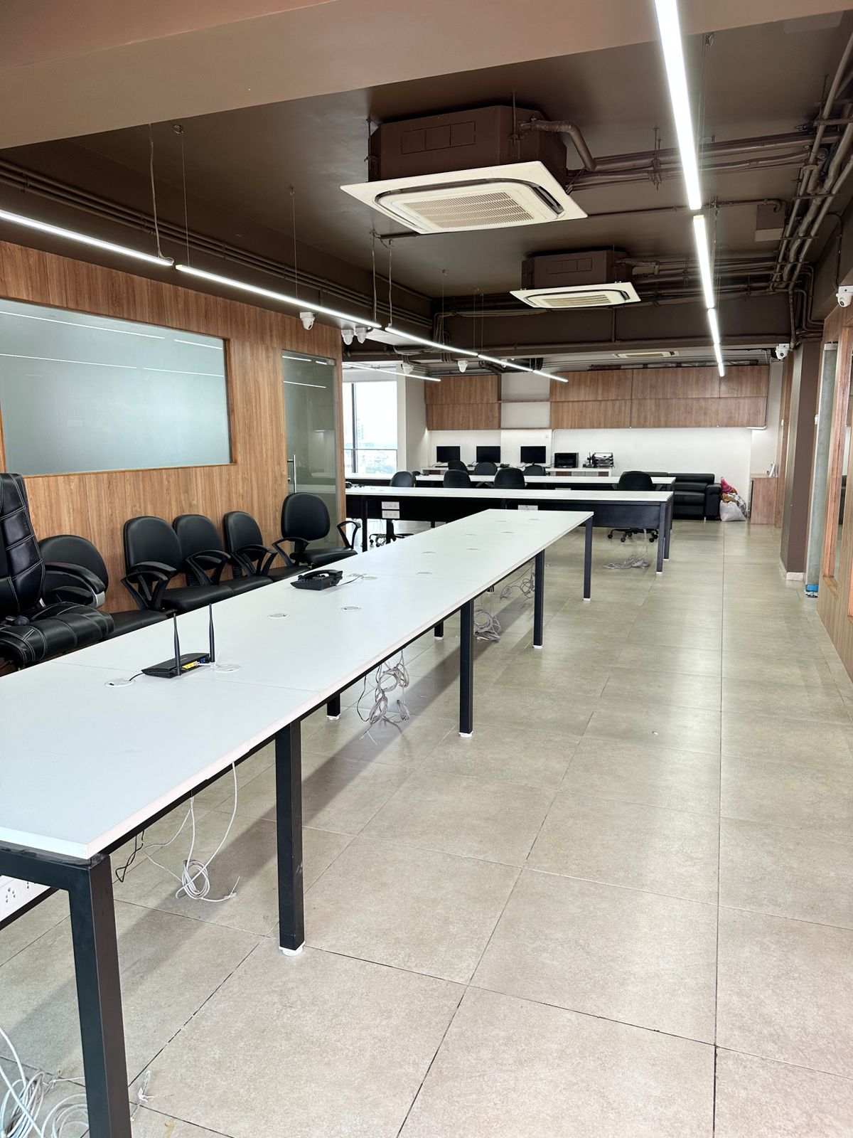 Office 2995 Sq. Ft. Commercial Office for Rent in Satadhar Ahmedabad - Media 6