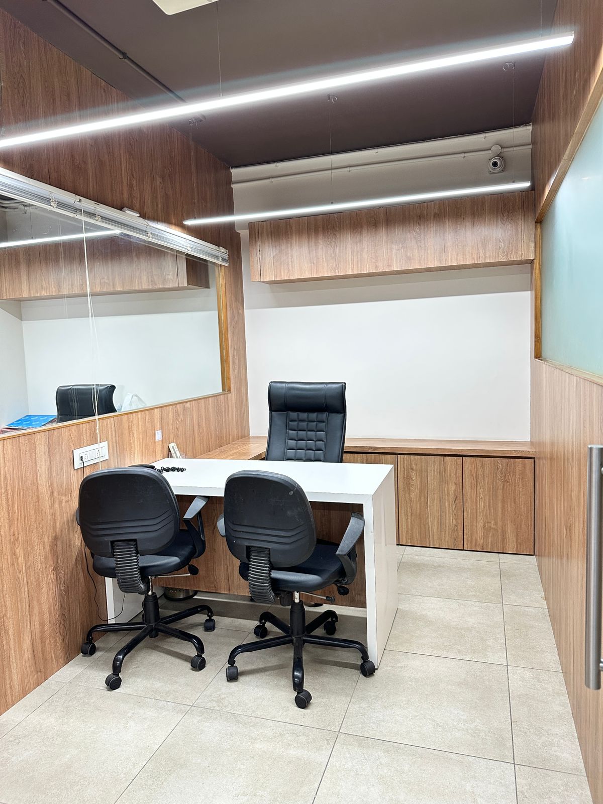 Office 2995 Sq. Ft. Commercial Office for Rent in Satadhar Ahmedabad - Media 8