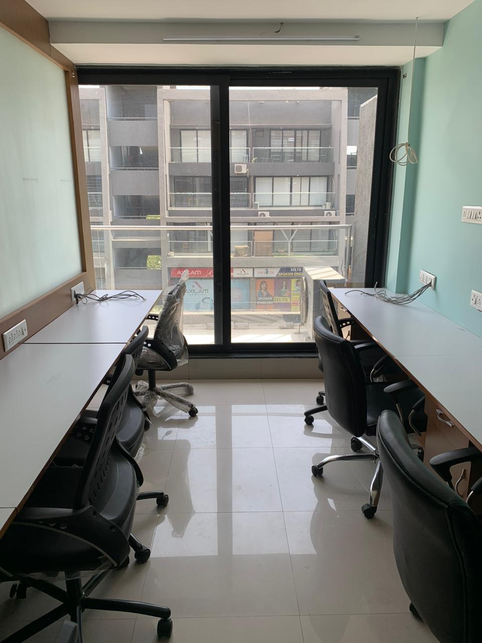 Office 800 Sq. Ft. Commercial Office for Rent in Gota Ahmedabad - Media 11