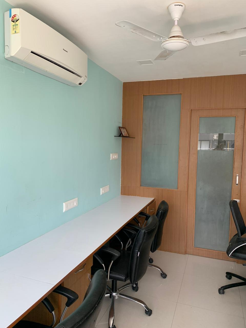 Office 800 Sq. Ft. Commercial Office for Rent in Gota Ahmedabad - Media 17