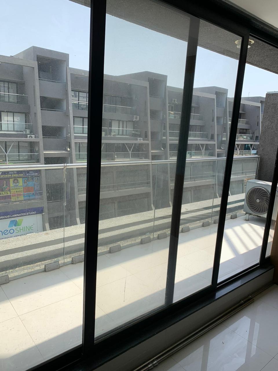 Office 800 Sq. Ft. Commercial Office for Rent in Gota Ahmedabad - Media 3