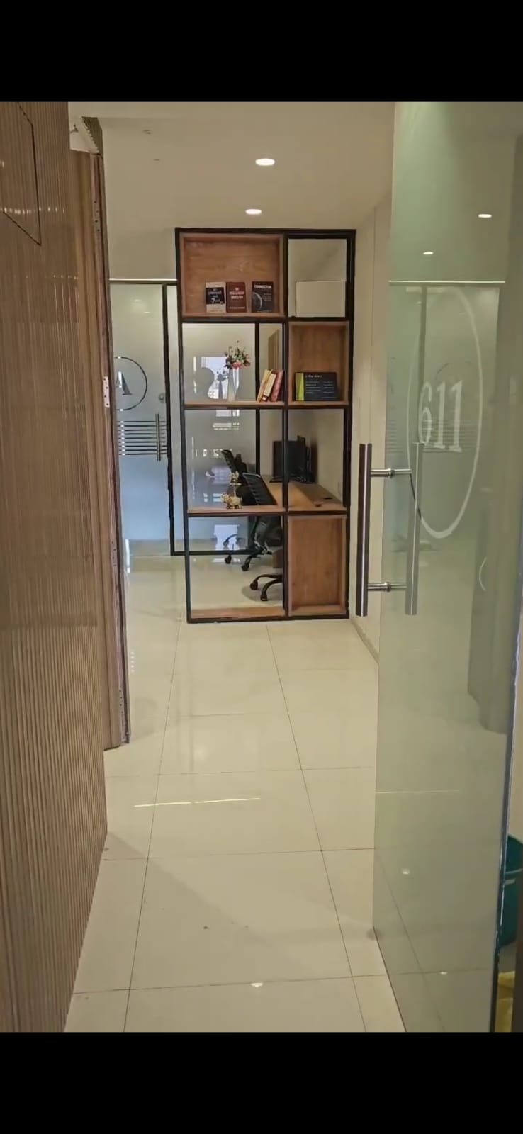 Office 759 Sq. Ft. Commercial Office for Sale in Satellite Ahmedabad - Media 8