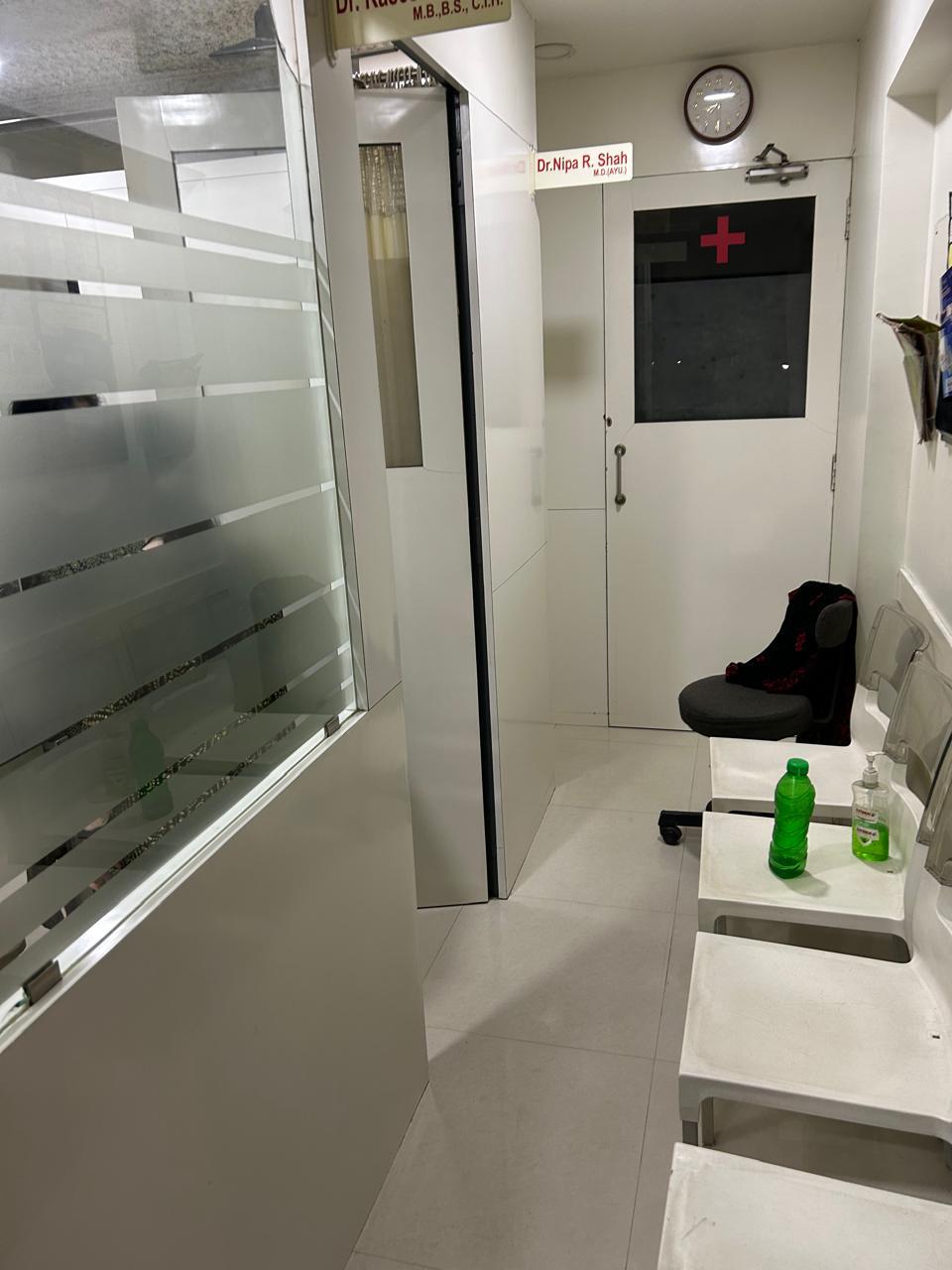 Office 270 Sq. Ft. Commercial Office for Sale in Satellite Ahmedabad - Media 3