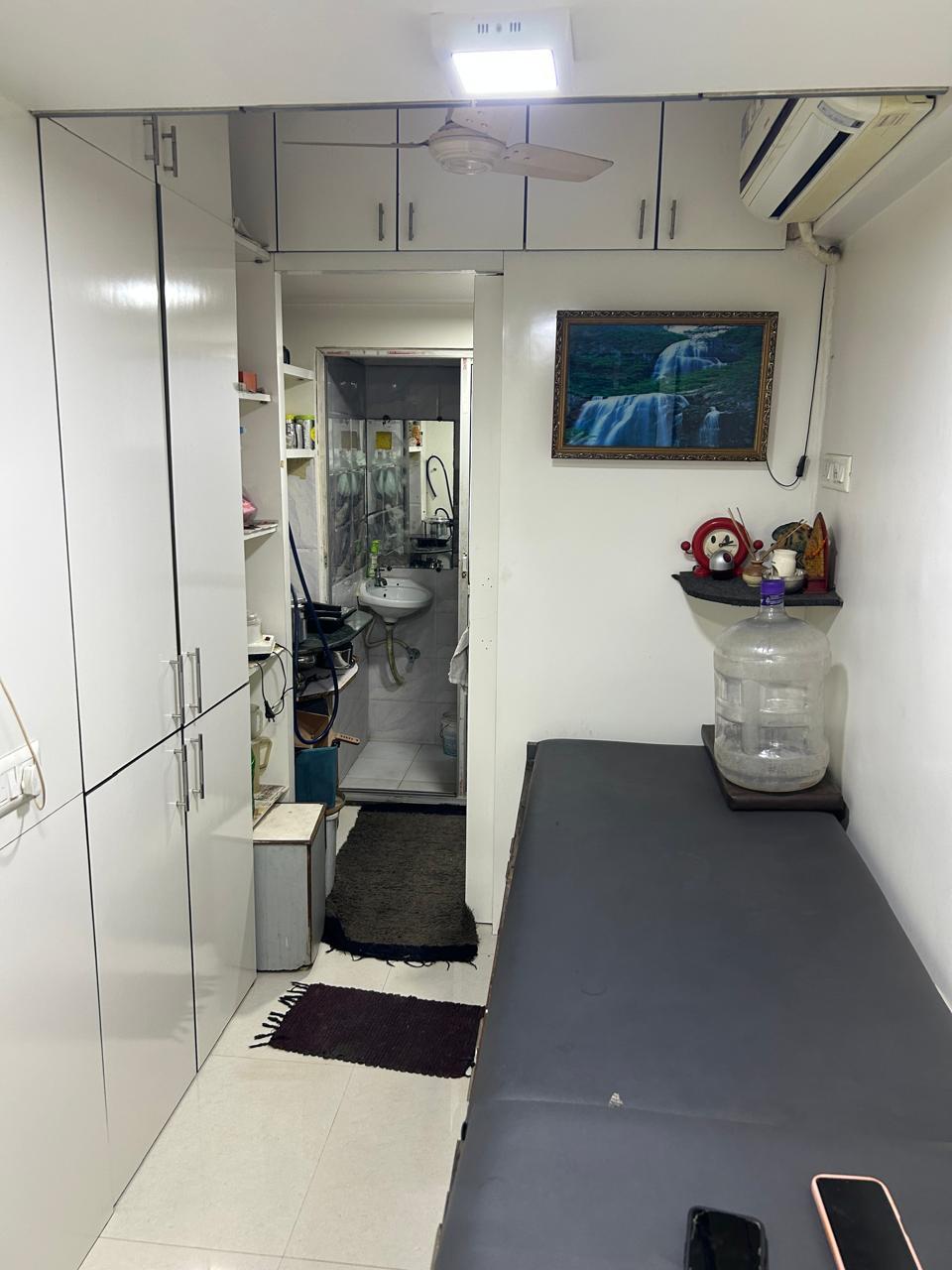 Office 270 Sq. Ft. Commercial Office for Sale in Satellite Ahmedabad - Media 5