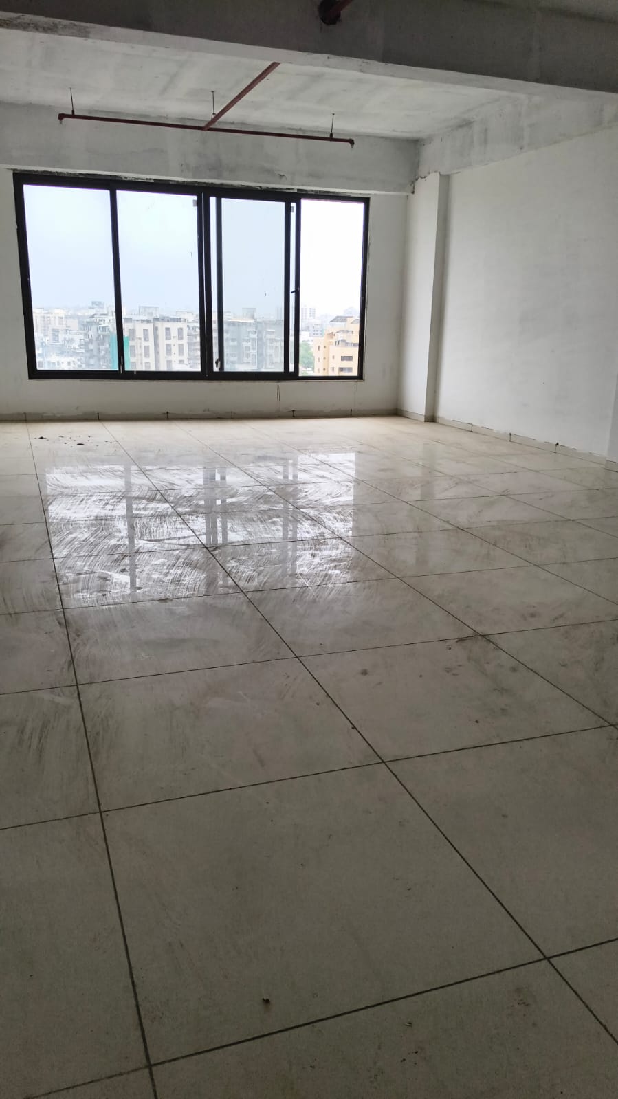 Office 1111 Sq. Ft. Commercial Office for Rent in Vastrapur Ahmedabad - Media 2