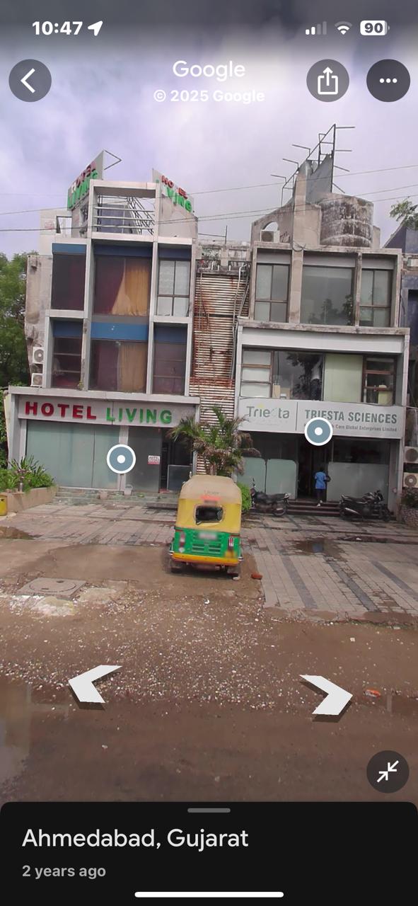Shop 2160 Sq. Ft. Commercial Showroom for Rent in Sola Ahmedabad - Media 3