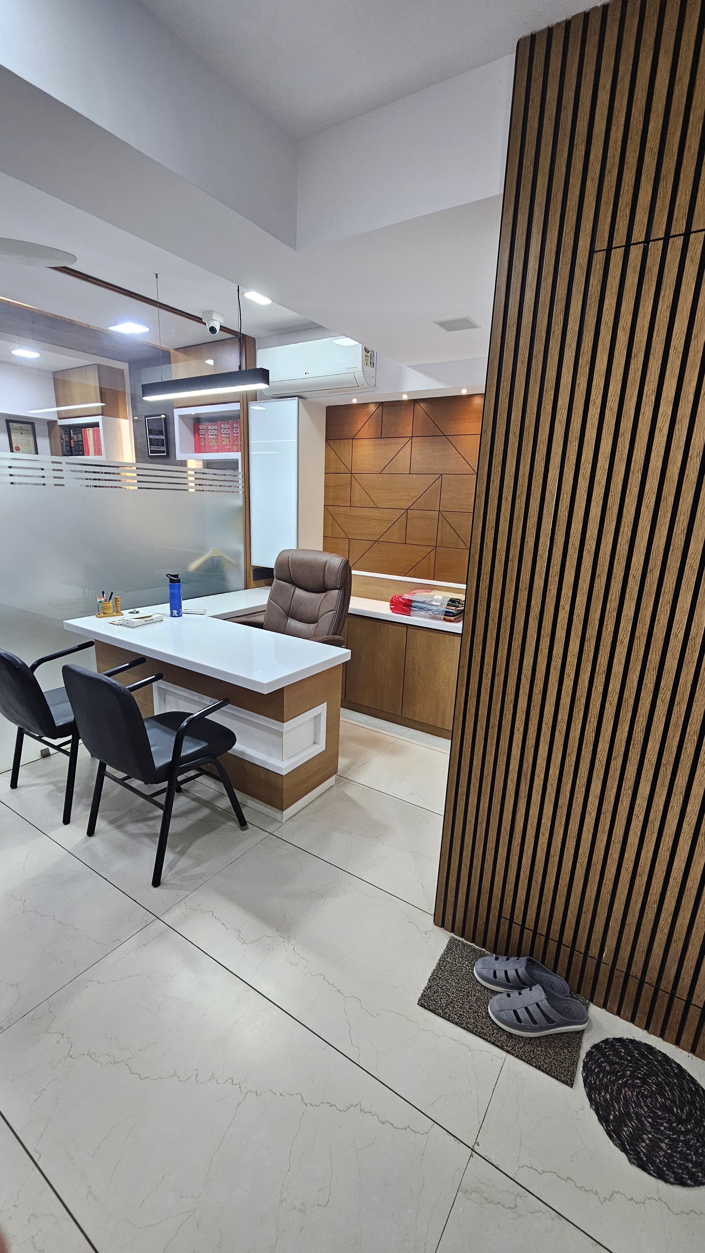 Office 545 Sq. Ft. Commercial Office for Sale in Science City Ahmedabad - Media 3